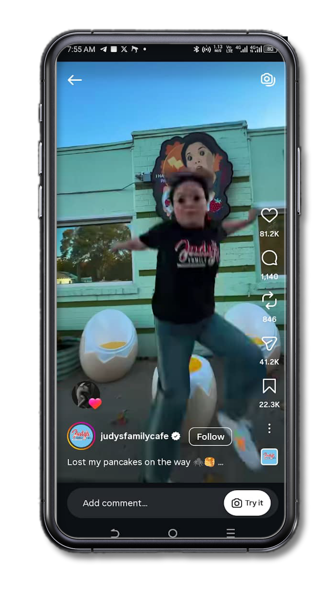 Phone mockup 2